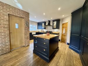 Photo 6- click for photo gallery